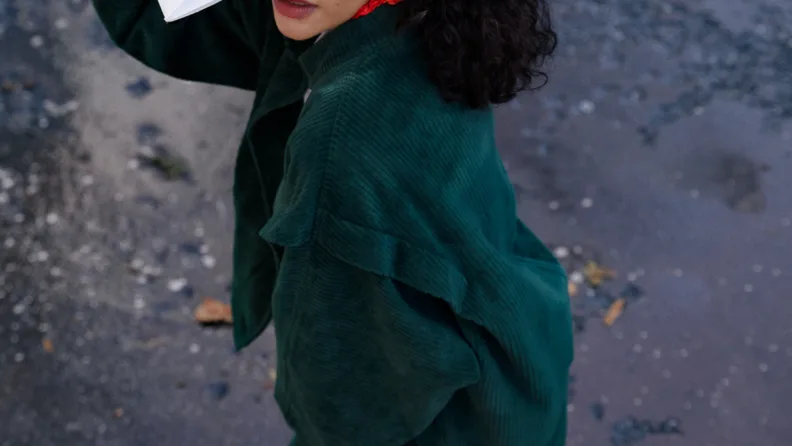 Dare London’ın kurucusu İpek Alp Sever ile röportaj: “Yalınlığı cesaretle taşıyan, cool duruşuyla dikkat çeken gardıropları hedefleyerek yola çıktım”