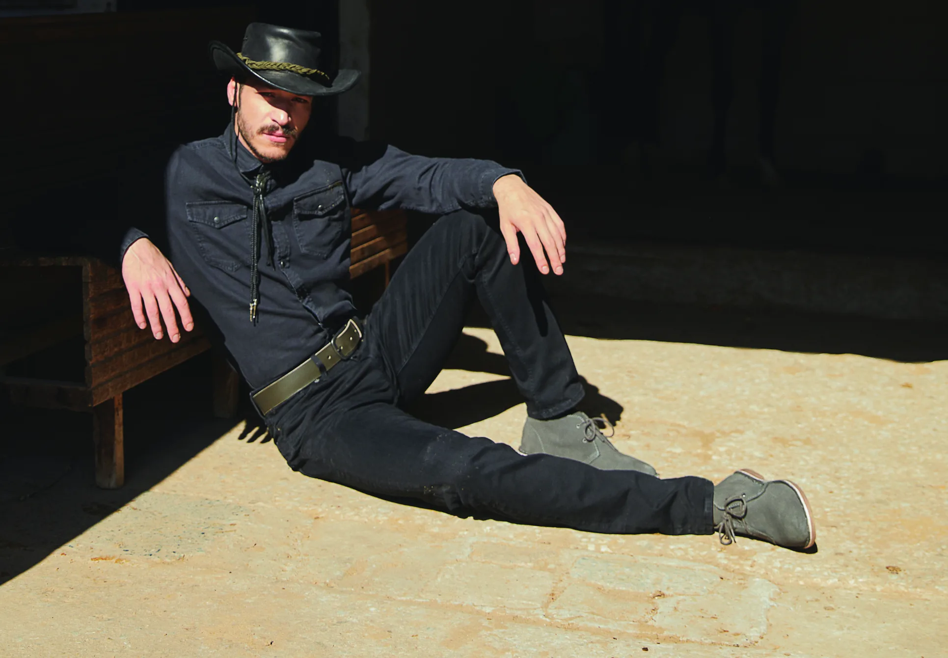 Kubilay Aka ile röportaj: “Toplumsal mutsuzlukların, bireyler üzerinde etkisi olduğunu düşünüyorum”