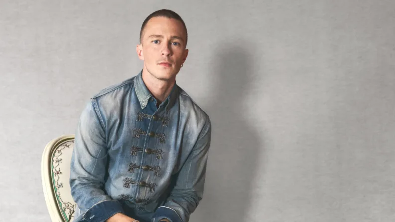 Yeni Dior elçisi Drew Starkey’i tanıyalım