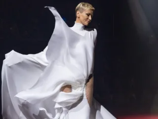 Couture’un sirki: Stéphane Rolland ile Cirque d’Hiver’de bir gece