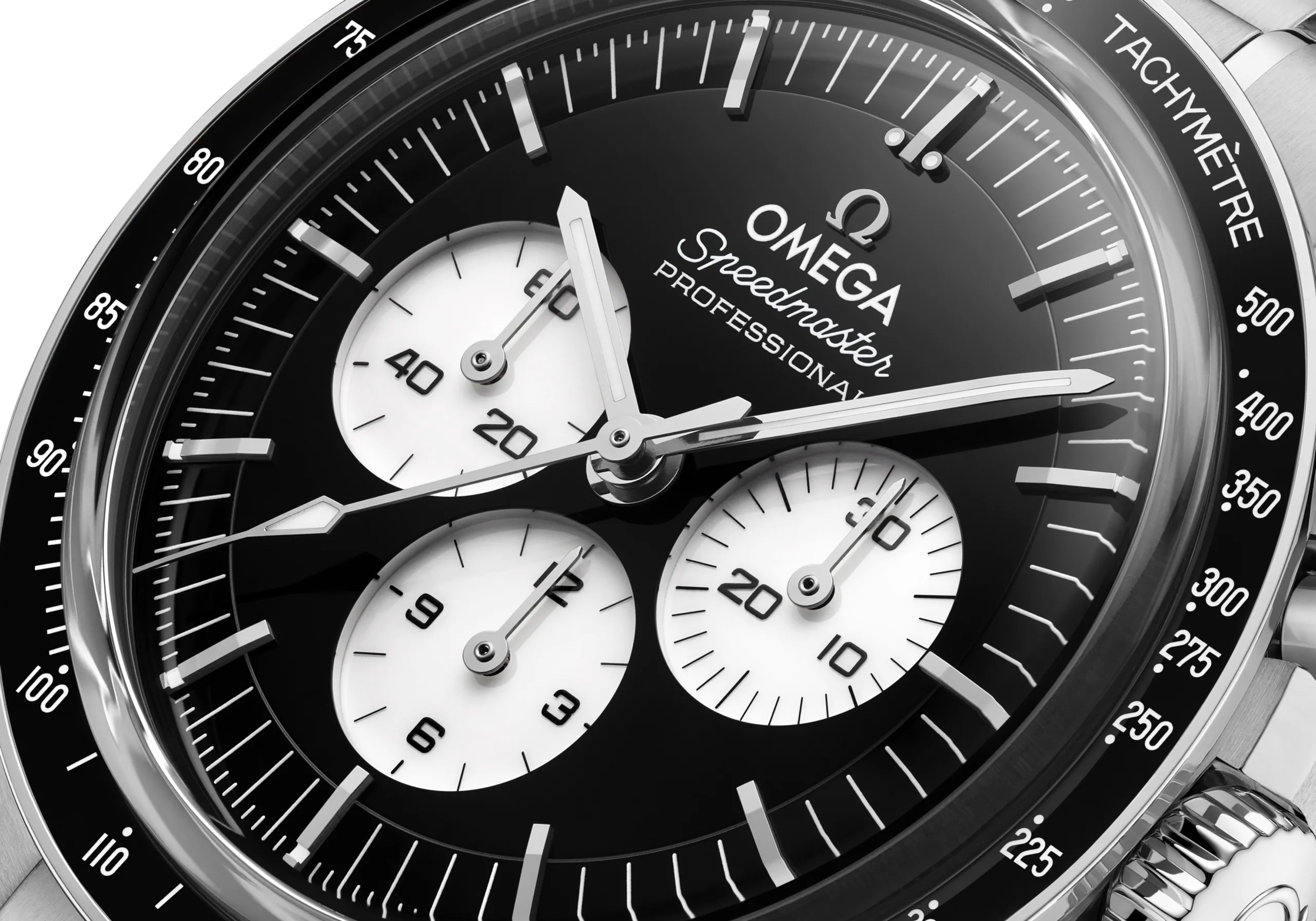 OMEGA, Yeni Speedmaster Moonwatch’u Tanıttı