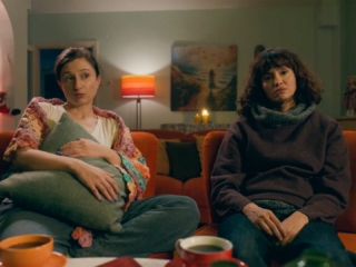 “Her şey yolundaymış gibi” yapmayı bırakmak: Mira dizisi