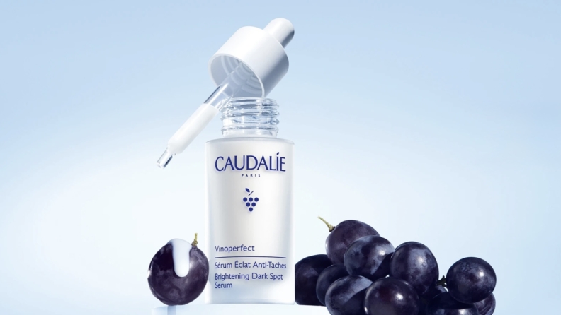 Caudalie ile daha eşit bir cilt görünümü için destekleyici bakım