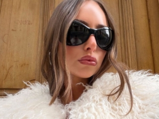 Yazın En Cool Gözlük Trendleri: IT Girl Estetiğiyle Zamansızdan Cesura