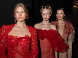 Podyumdan gerçek hayata: Moscow Fashion Week'ten ilham alan temel gardırop parçaları