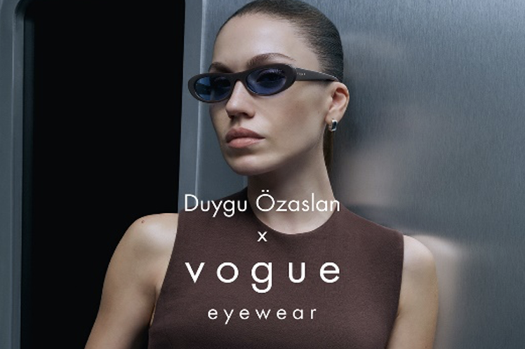Vogue Eyewear’ın yeni Türkiye marka elçisi Duygu Özaslan oldu