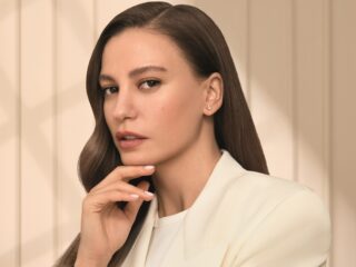 Serenay Sarıkaya, L’oréal Paris True Match’in yeni kampanyası için kamera karşısında