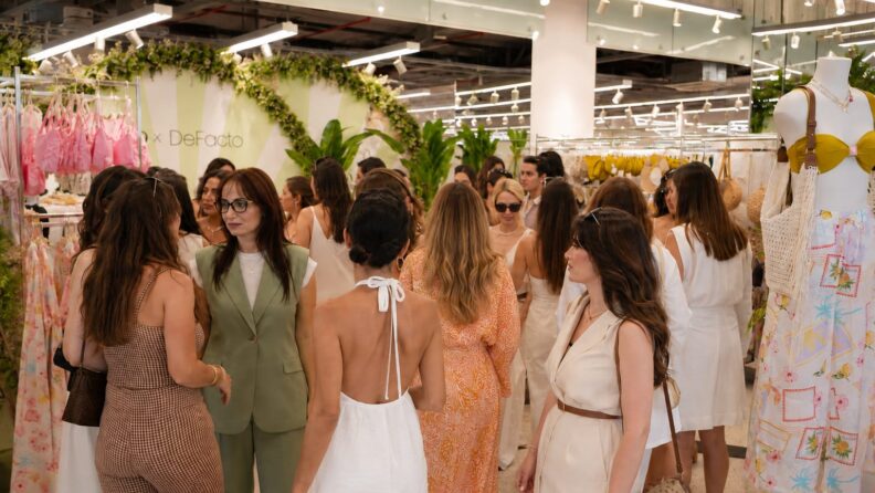 DeFacto x LilyRose koleksiyonu Bodrum’da tanıtıldı
