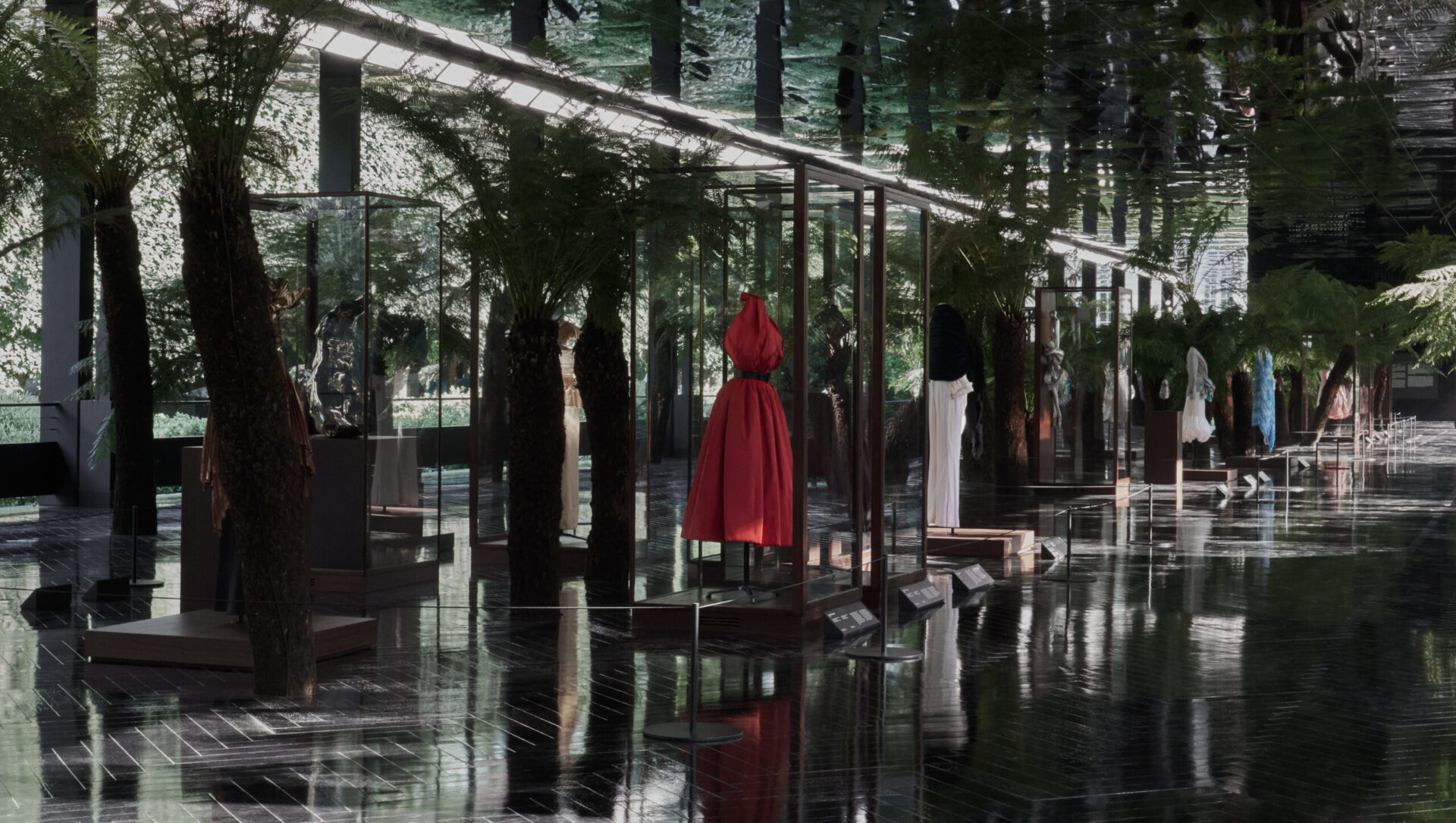 Dior’dan Grammar of Forms sergisi