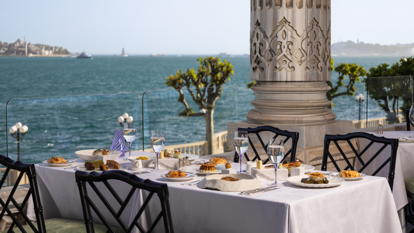 Ödüllü Tuğra Restoran’ın yeni yaz menüsü, zengin mutfak mirası ile sofralarda