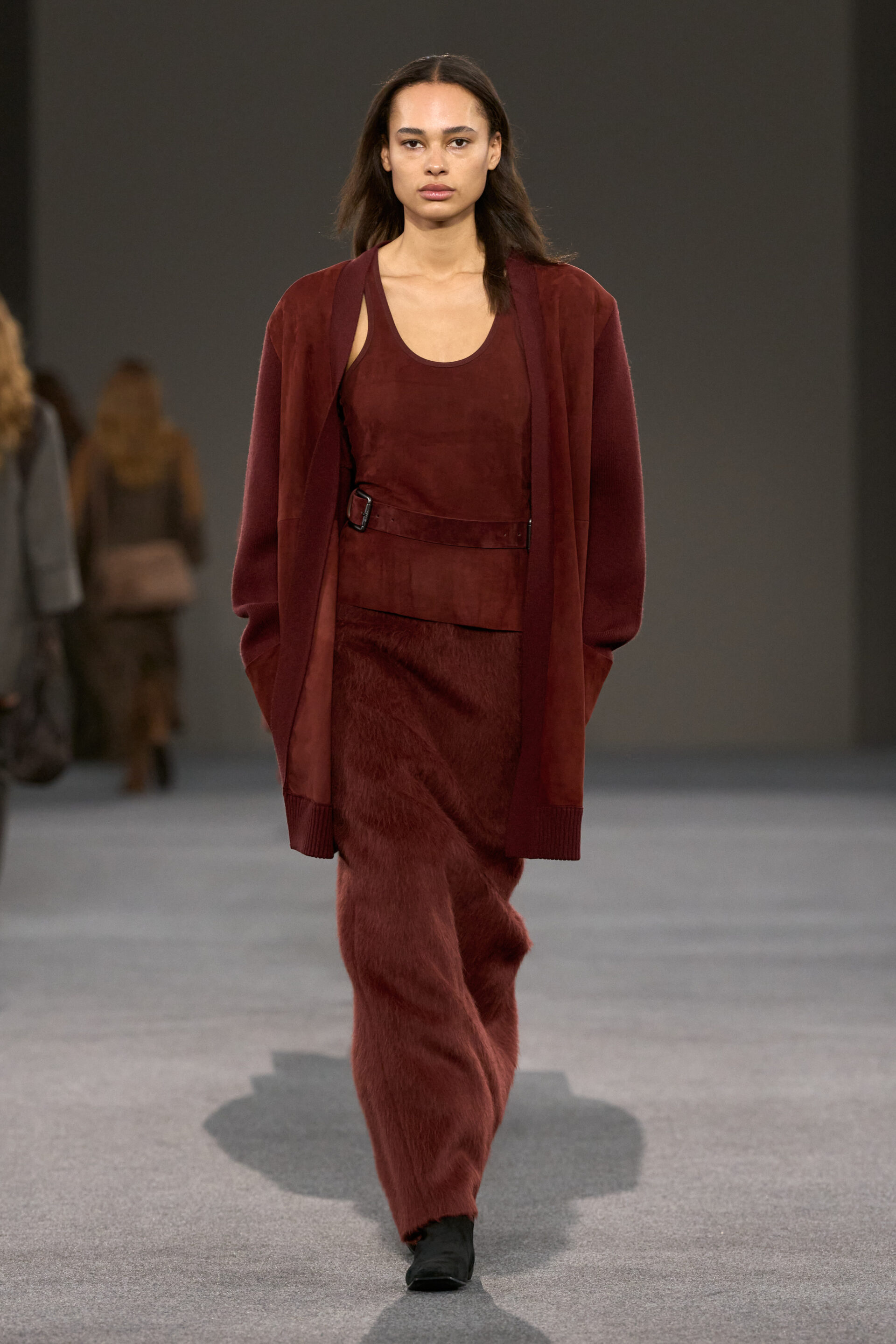 Max Mara Sonbahar/Kış 2026-2027 defilesinde tarihten ilham alan