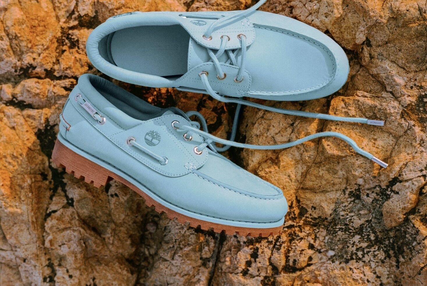 İkonik Tekne Ayakkabılarına yeni bir dokunuş: Timberland ve Jacquemus tekrar bir arada 