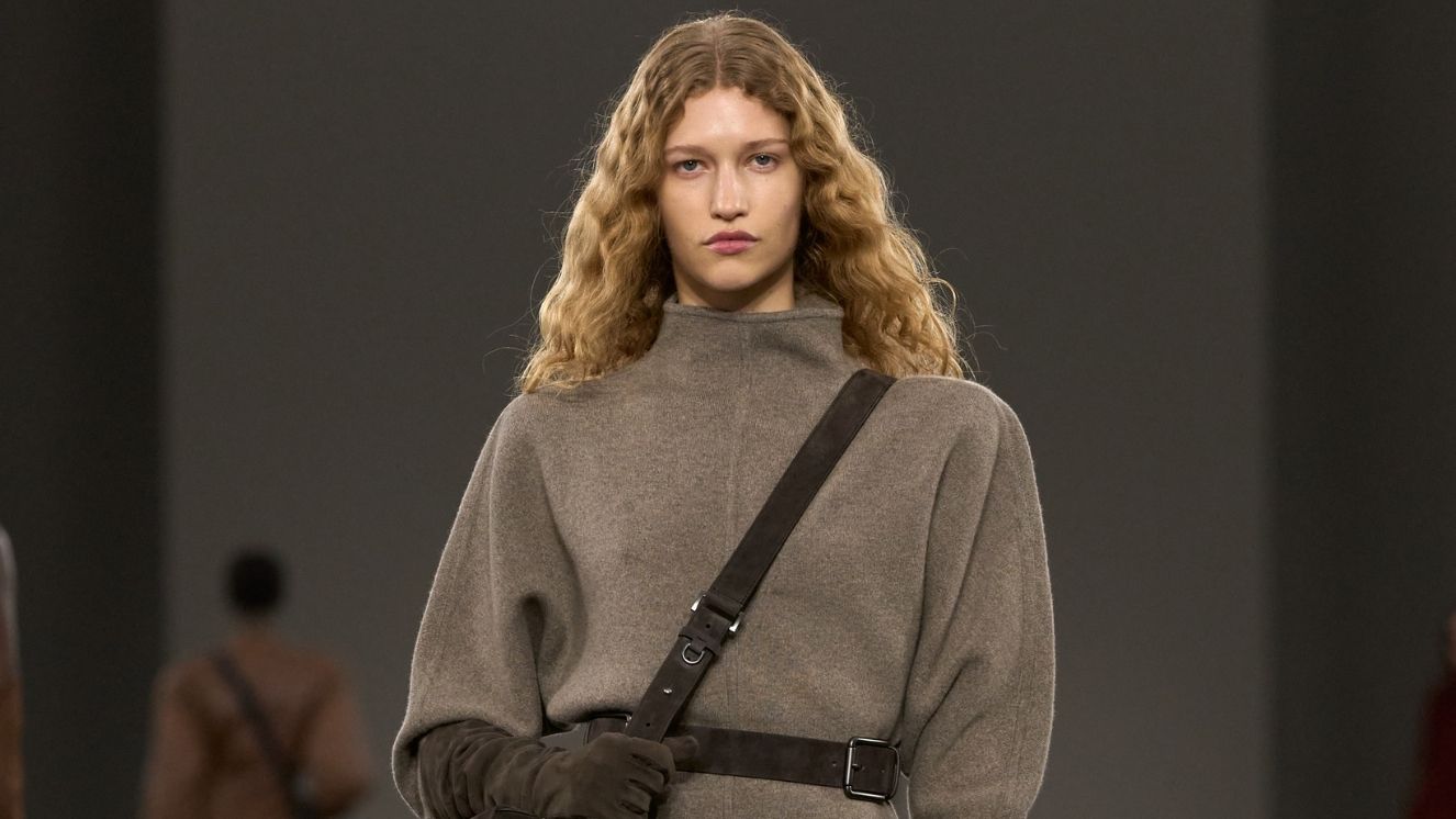 Max Mara Sonbahar/Kış 2026-2027 defilesinde tarihten ilham alan