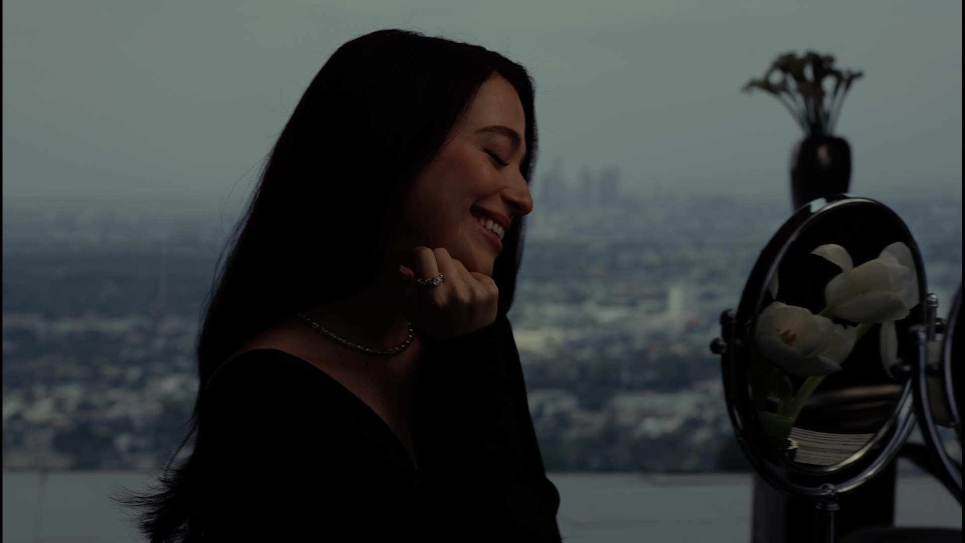 Tiffany & Co., Mikey Madison ile sevginin her halini kutluyor 