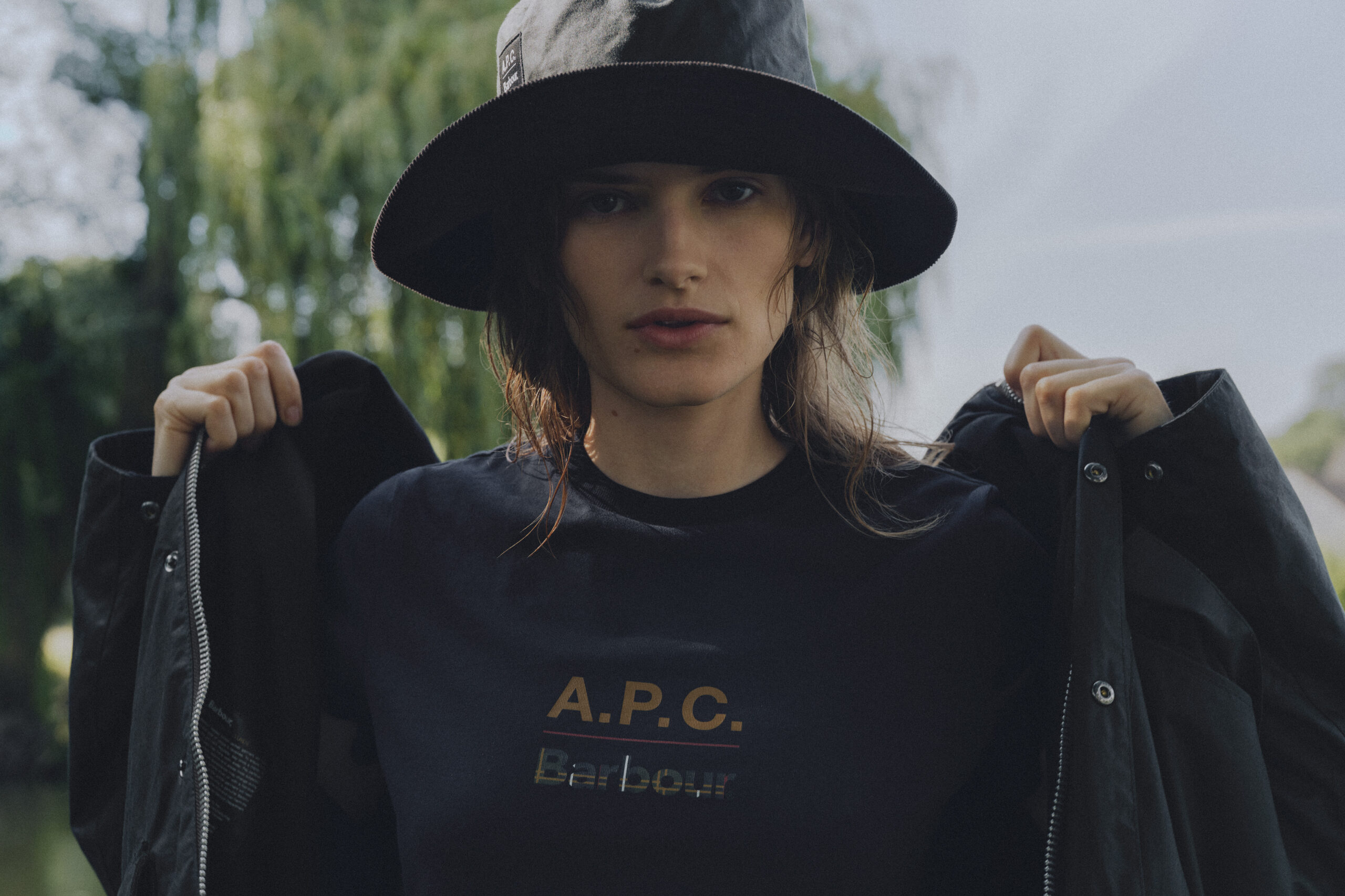 A.P.C. x Barbour: İngiliz mirası, Paris sadeliğiyle buluşuyor