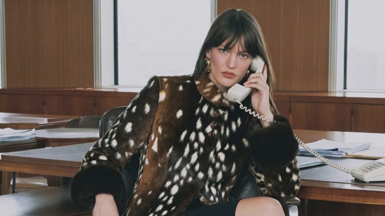 Vahşiden kırılgana: Animal Print’in yeni yüzü fawn print