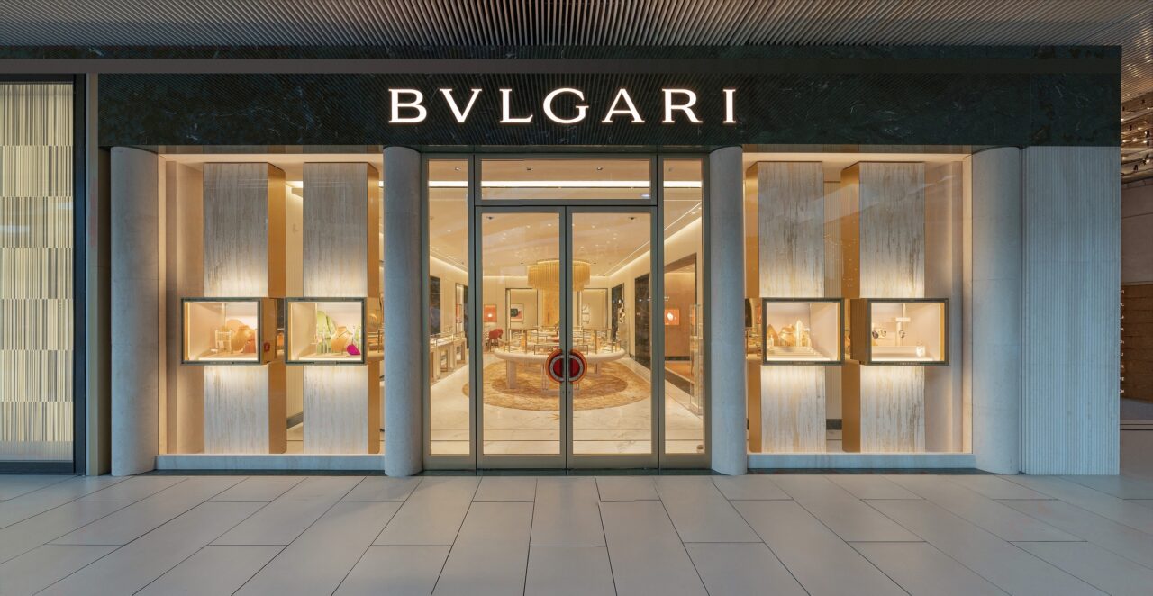Bvlgari, yenilenen Zorlu Center butiğini sanat ve tasarımla buluşturuyor