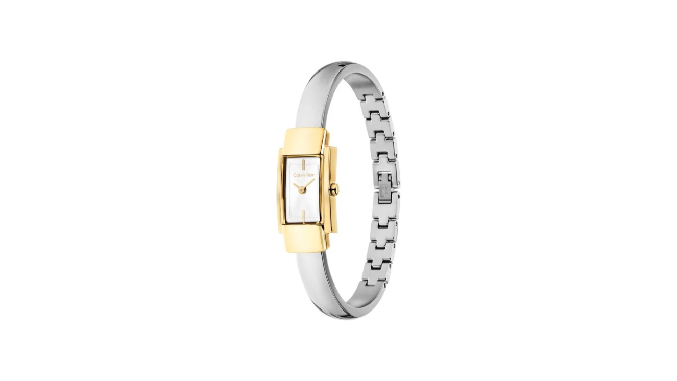 Calvin Klein’dan vintage esintili modern zarafet